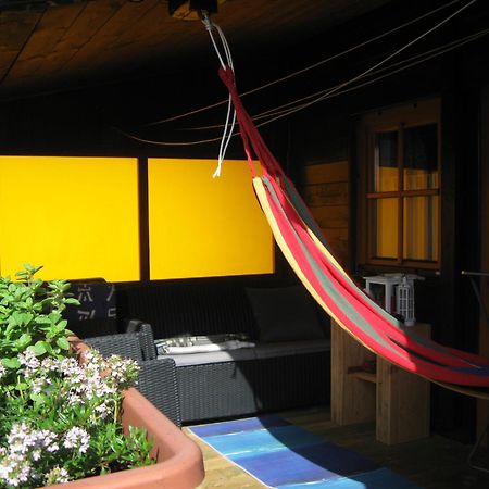 Apartamento Haus Am Dorfplatz Uttendorf Exterior foto