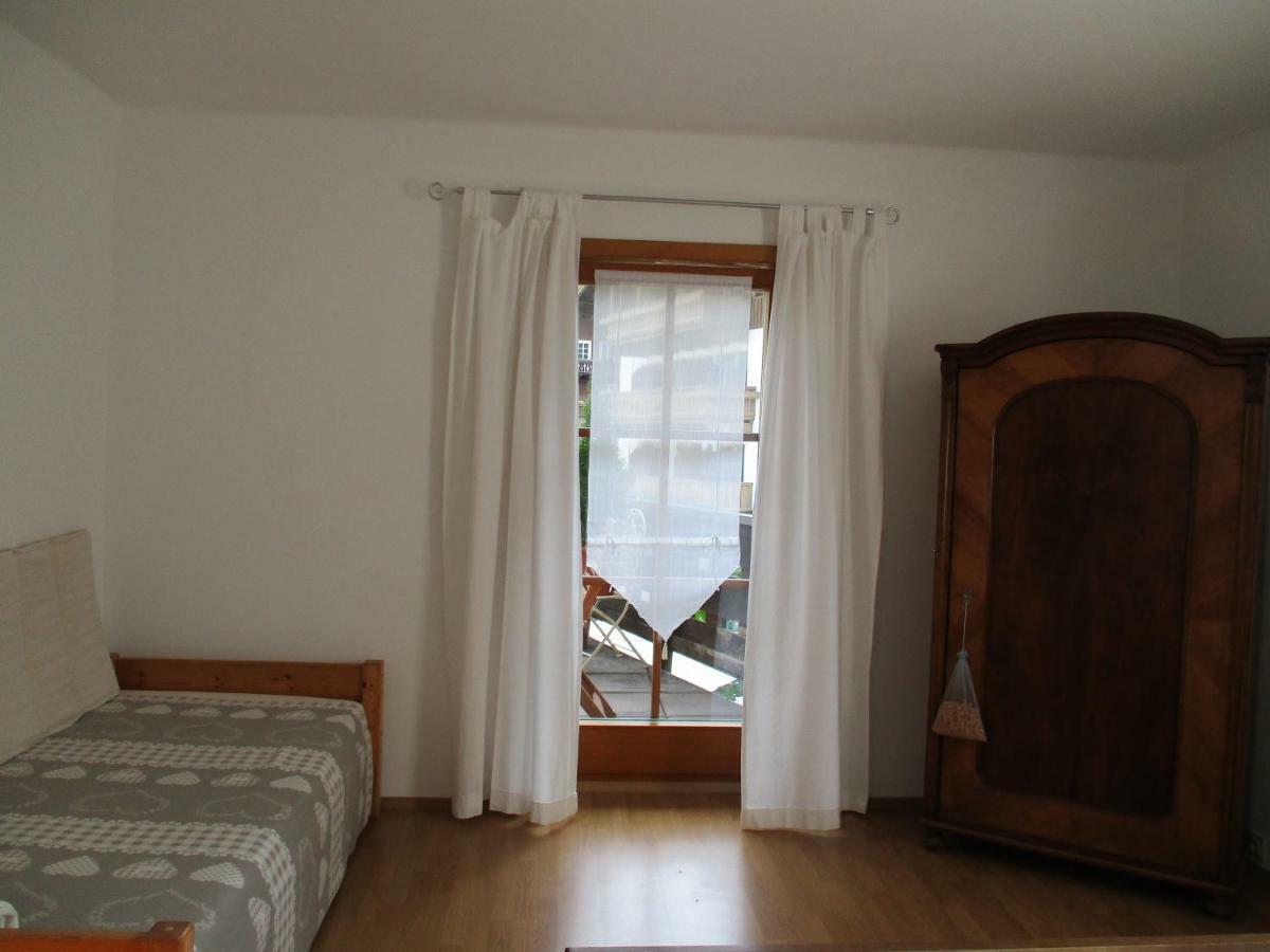 Apartamento Haus Am Dorfplatz Uttendorf Exterior foto